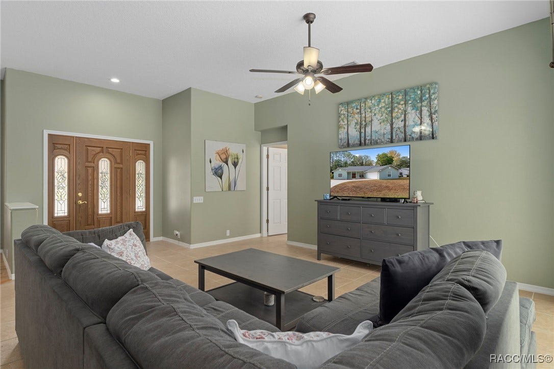 9 Foxgreen Court, Homosassa, FL 34446