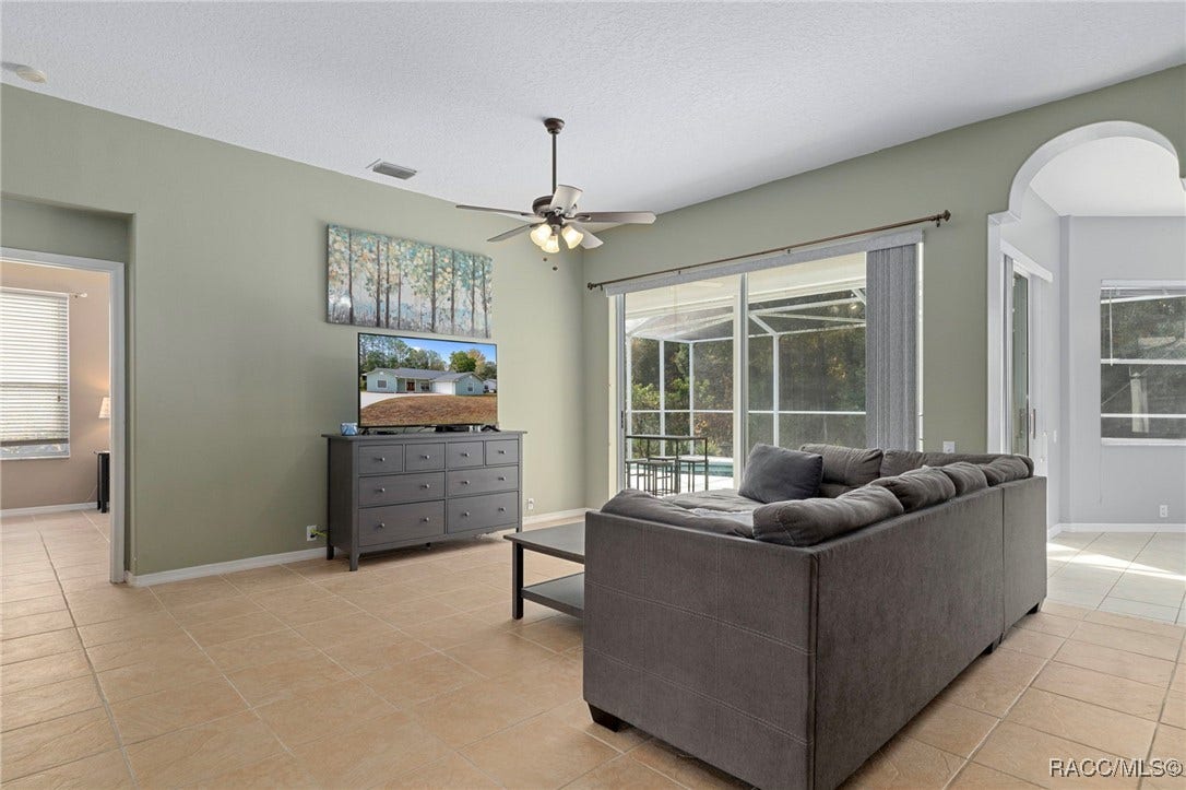 9 Foxgreen Court, Homosassa, FL 34446