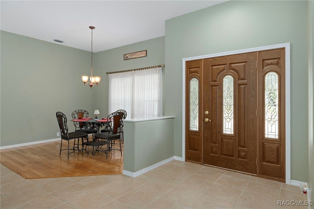 9 Foxgreen Court, Homosassa, FL 34446