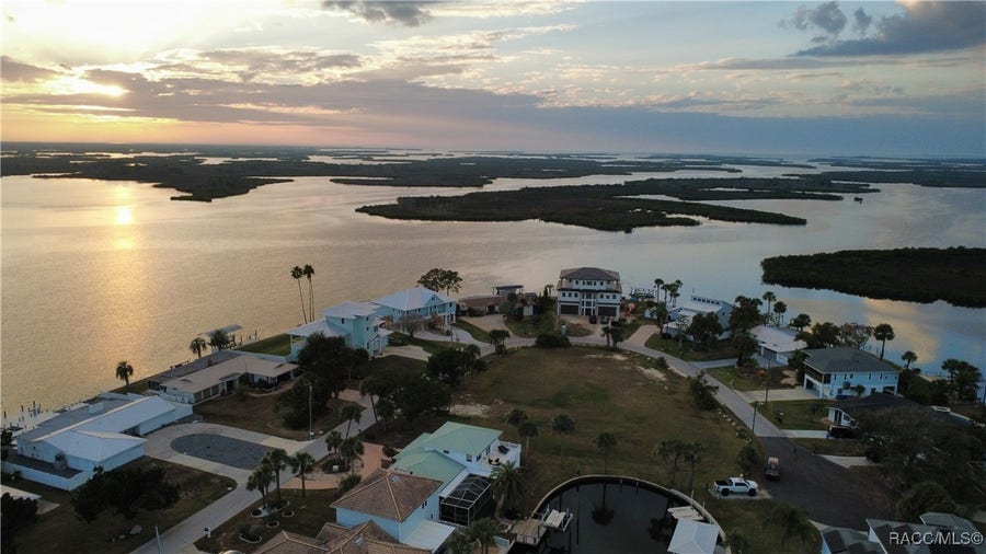 Property photo for 11999 W Bayshore Drive, Crystal River, FL