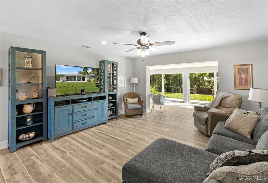 Property photo for 11286 W Bayshore Drive, Crystal River, FL