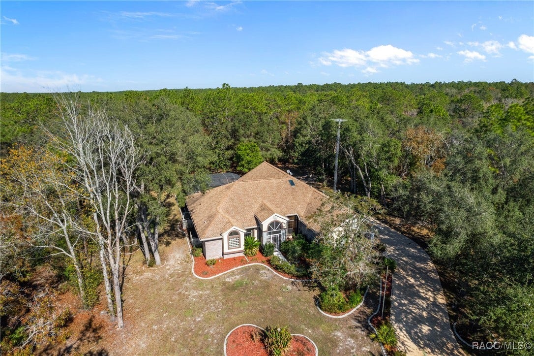 3135 N Buckhorn Drive, Beverly Hills, FL 34465