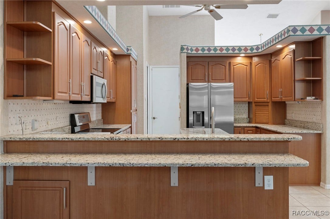 3135 N Buckhorn Drive, Beverly Hills, FL 34465