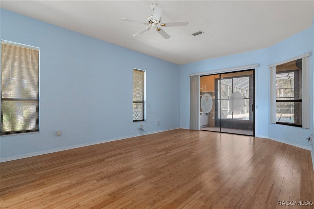 3135 N Buckhorn Drive, Beverly Hills, FL 34465