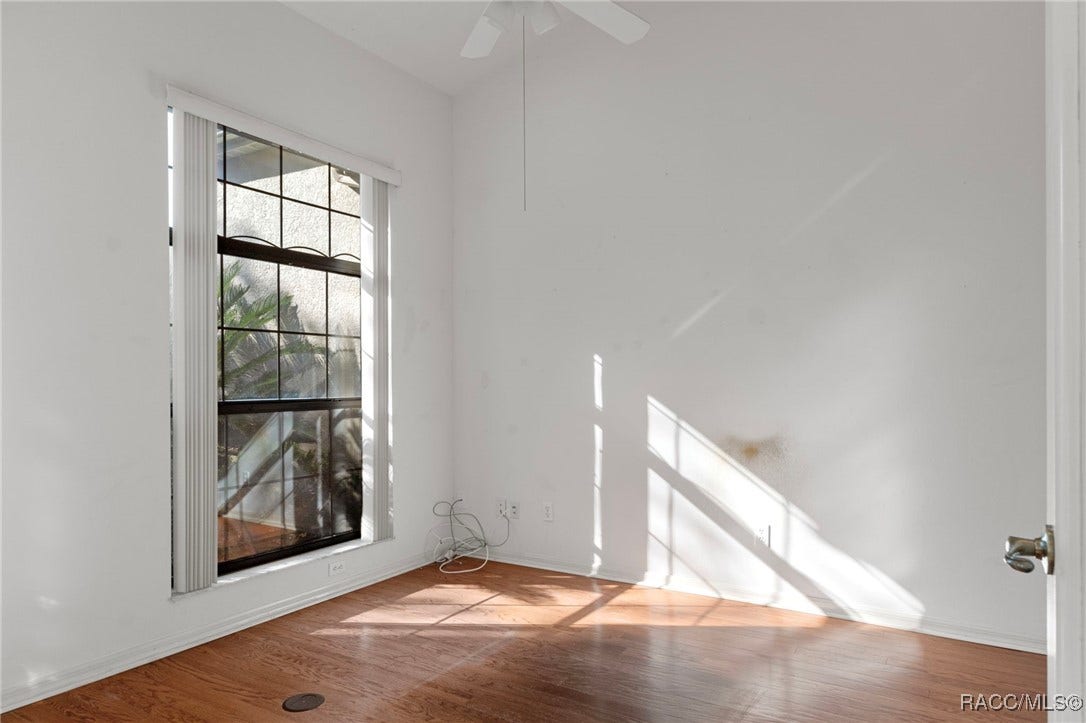 3135 N Buckhorn Drive, Beverly Hills, FL 34465