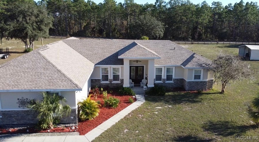Property photo for 6081 W Pell Place, Dunnellon, FL