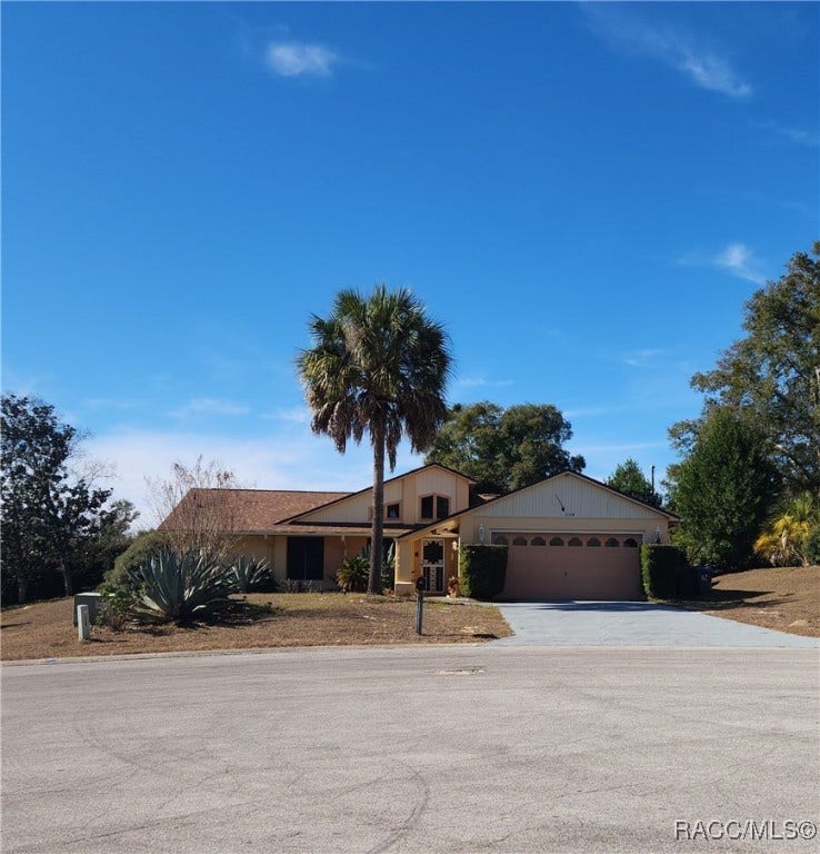 Property photo for 200 N Entry Oaks Point, Lecanto, FL