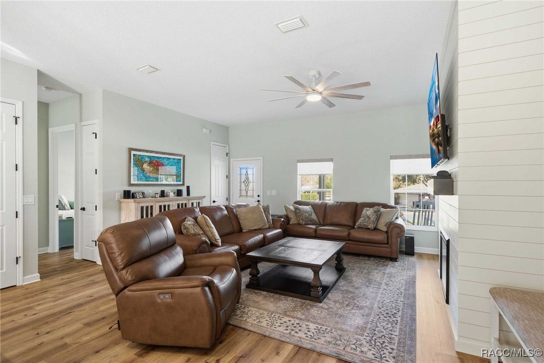 8624 E Cresco Lane, Inverness, FL 34450 8624 E Cresco Lane, Inverness, FL 34450