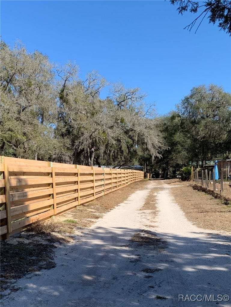 8832 E Freeman Court, Floral City, FL 34436 8832 E Freeman Court, Floral City, FL 34436