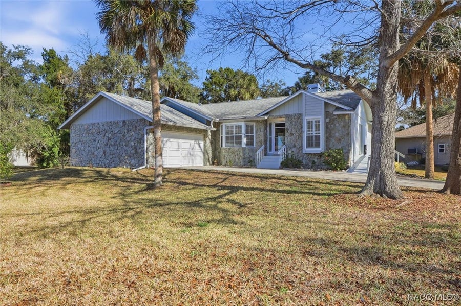 Property photo for 4601 S Gator Loop, Homosassa, FL
