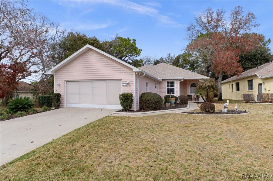 Property photo for 31 W Byrsonima Loop, Homosassa, FL
