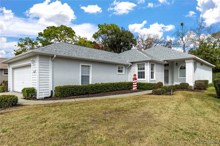 Property photo for 15 W Byrsonima Loop, Homosassa, FL