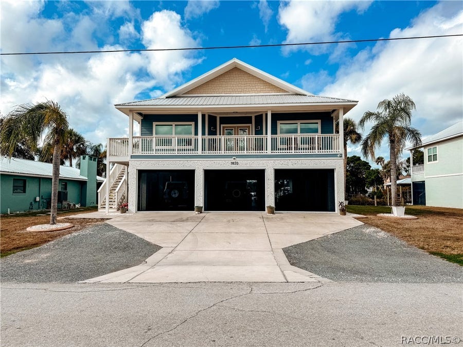 Property photo for 1820 NW 20th Avenue, Crystal River, FL