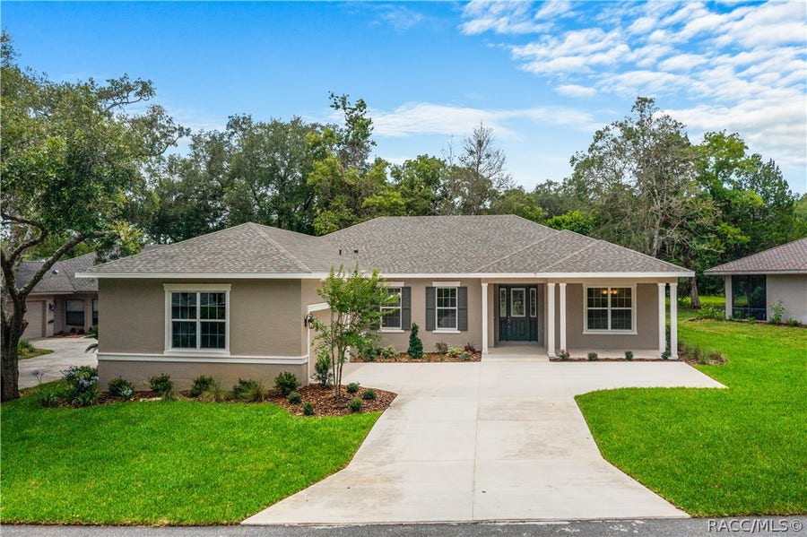 Property photo for 3030 W Bermuda Dunes Drive, Lecanto, FL