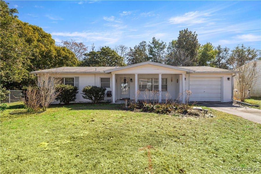 Property photo for 99 S Jeffery Street, Beverly Hills, FL
