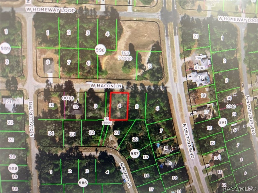 Property photo for 396 W Macon Lane, Dunnellon, FL