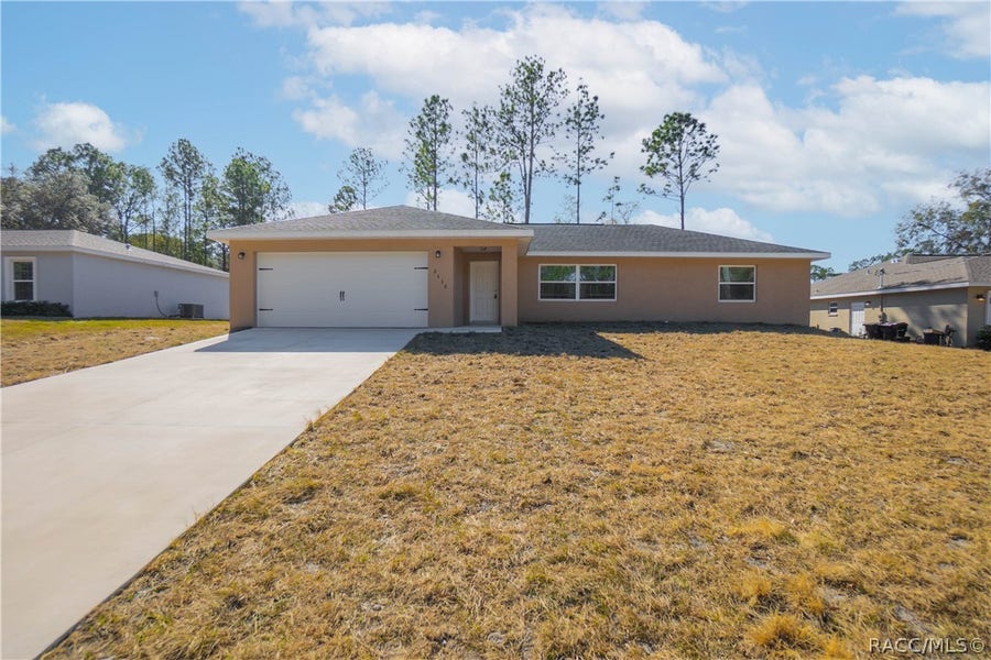 Property photo for 2438 W Vespero Street, Citrus Springs, FL