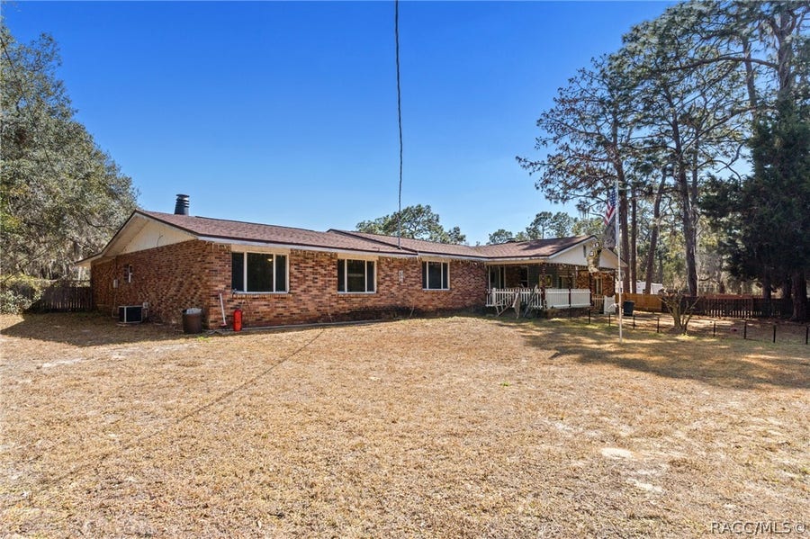 Property photo for 265 S Thayer Avenue, Lecanto, FL