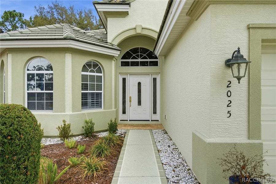 Property photo for 2025 N Gibson Point, Hernando, FL