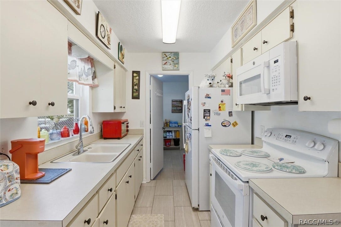 81 S ROSE Avenue, Beverly Hills, FL 34465 81 S ROSE Avenue, Beverly Hills, FL 34465