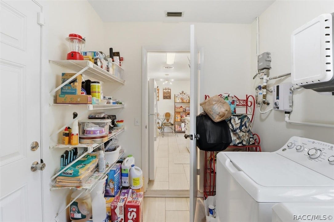81 S ROSE Avenue, Beverly Hills, FL 34465 81 S ROSE Avenue, Beverly Hills, FL 34465