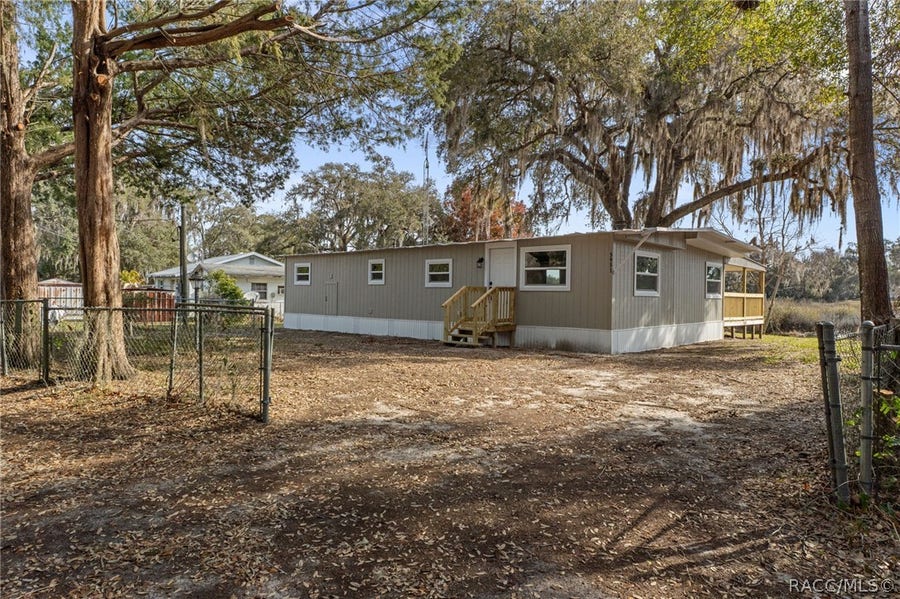 Property photo for 5951 N Tsala Apopka Drive, Hernando, FL