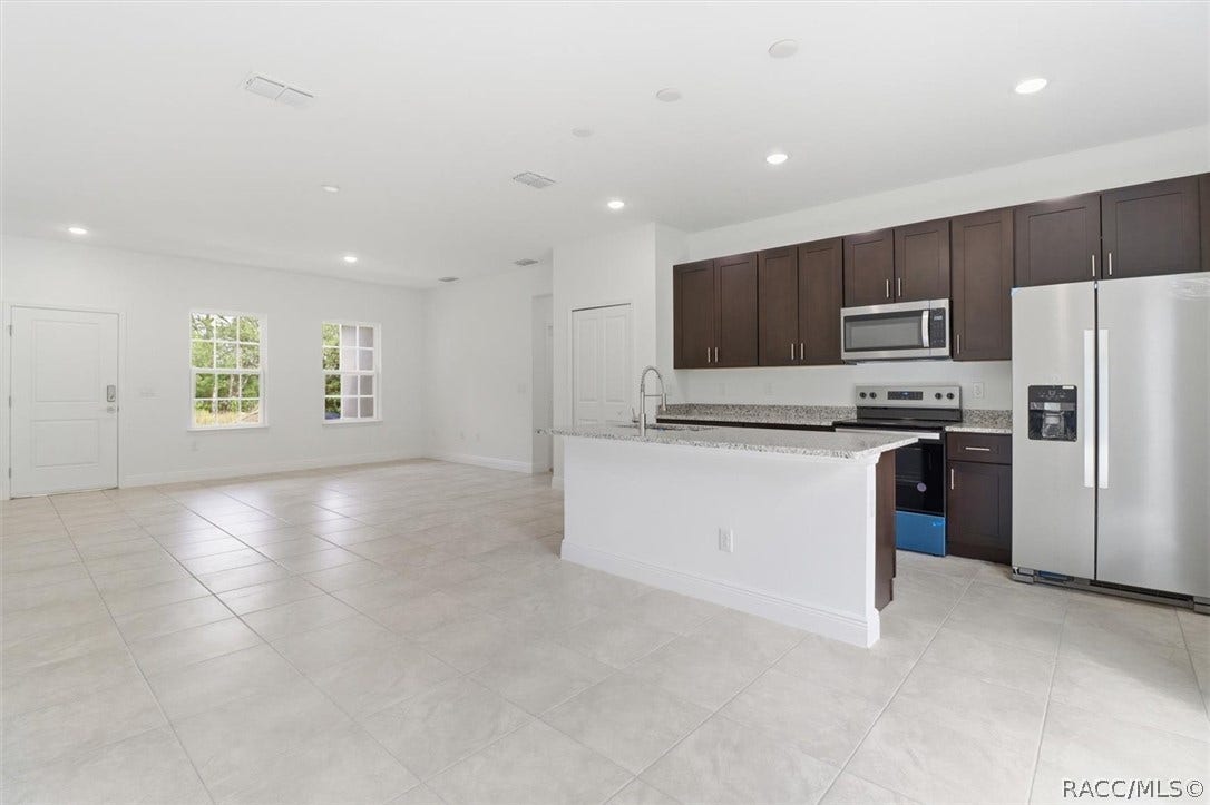 1569 W McNeal Drive, Citrus Springs, FL 34434 1569 W McNeal Drive, Citrus Springs, FL 34434