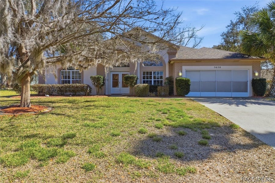 Property photo for 5628 W Hunters Ridge Circle, Lecanto, FL
