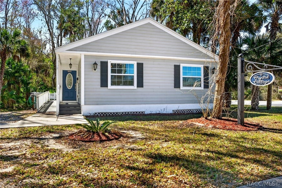 Property photo for 110 NE Crystal Street, Crystal River, FL