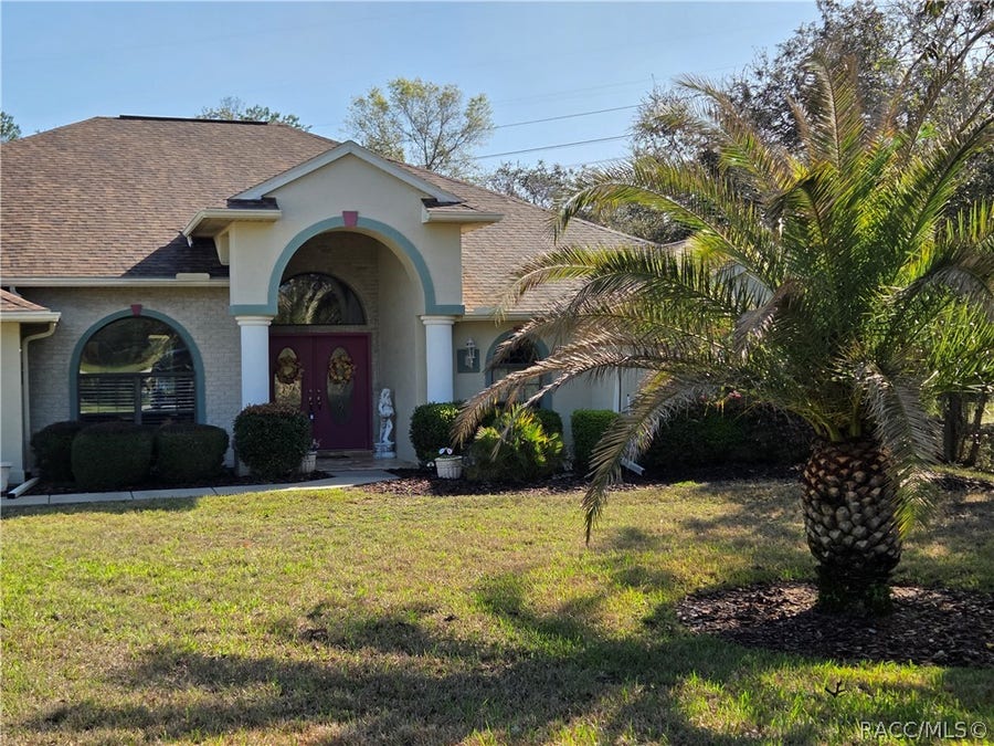 Property photo for 5 Peachwood Point W, Homosassa, FL