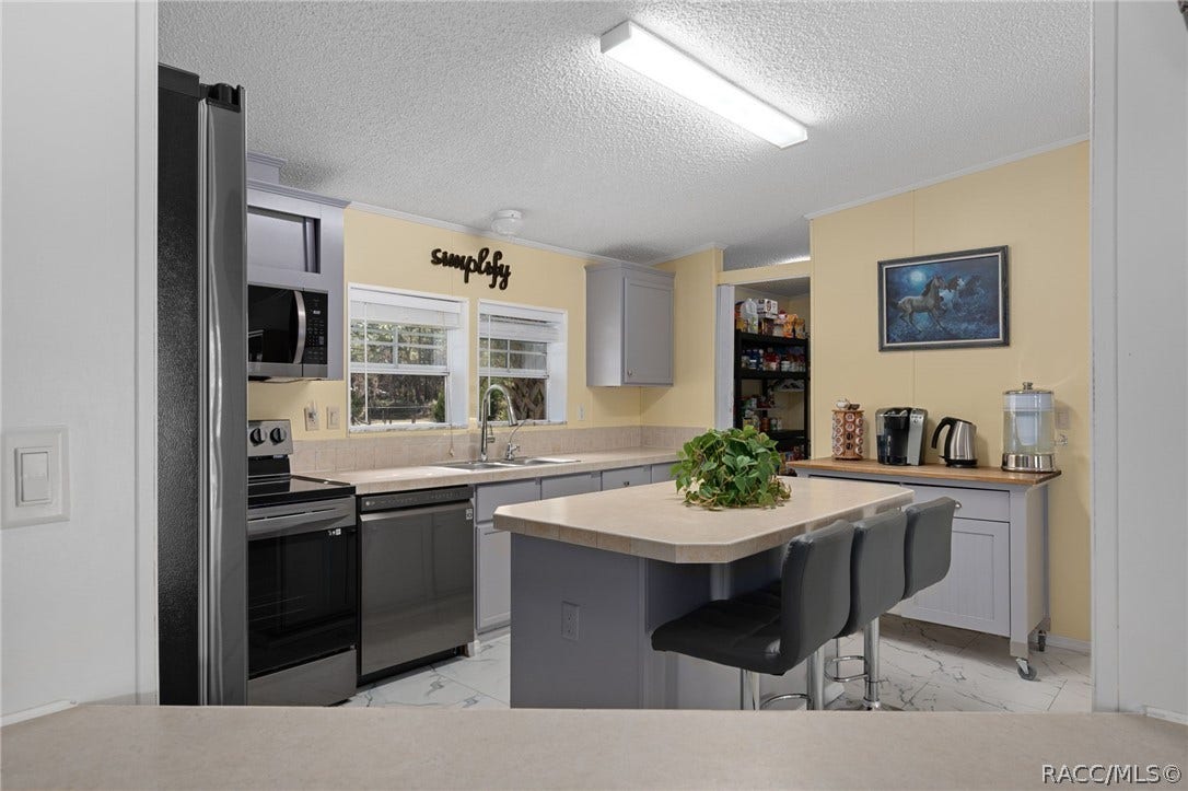 2430 S Wakulla Point, Homosassa, FL 34448 2430 S Wakulla Point, Homosassa, FL 34448