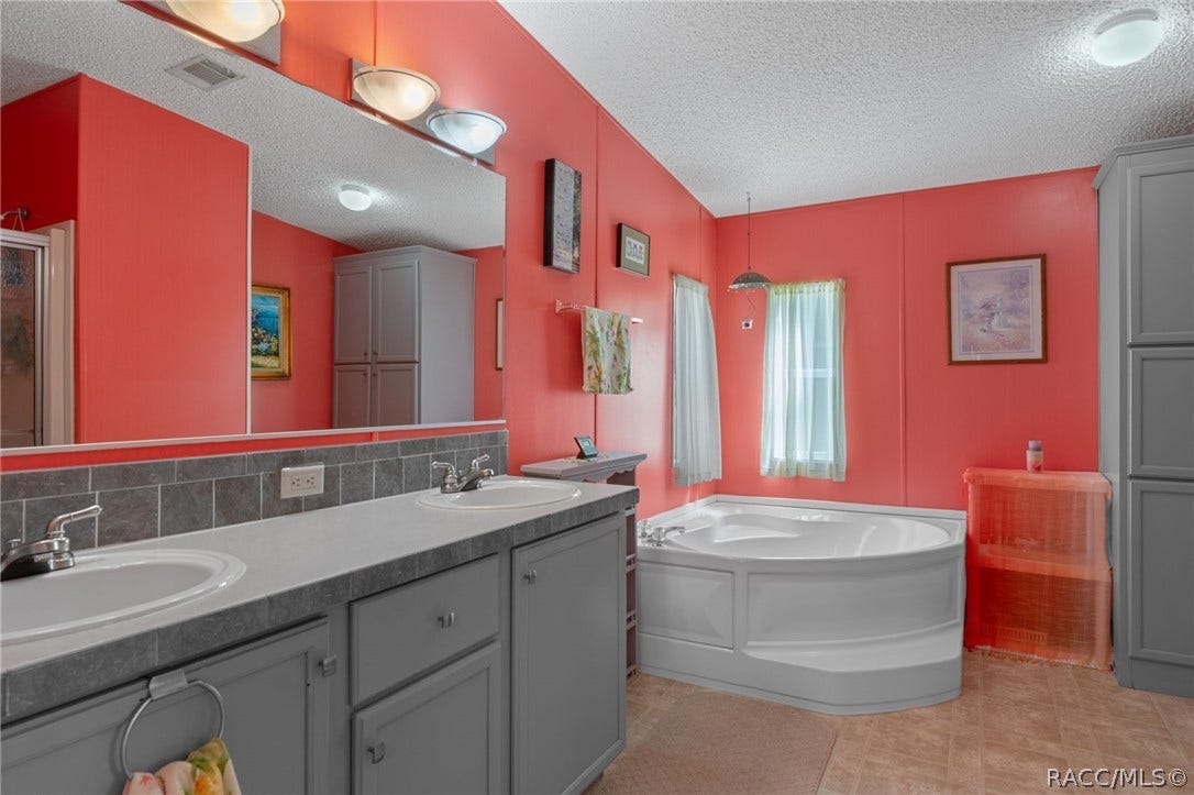 2430 S Wakulla Point, Homosassa, FL 34448 2430 S Wakulla Point, Homosassa, FL 34448