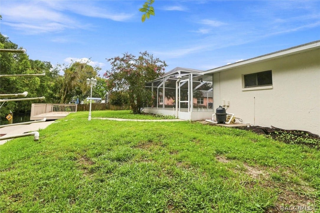 1025 SE 5th Avenue, Crystal River, FL 34429 1025 SE 5th Avenue, Crystal River, FL 34429