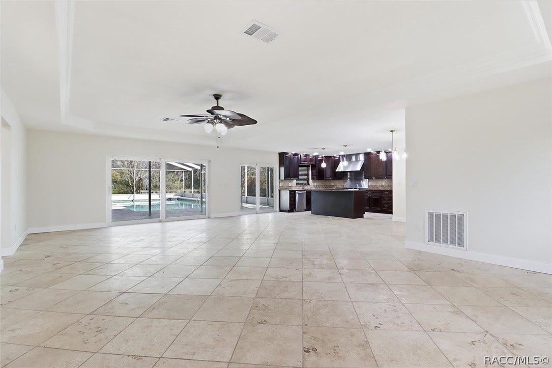 1025 SE 5th Avenue, Crystal River, FL 34429 1025 SE 5th Avenue, Crystal River, FL 34429