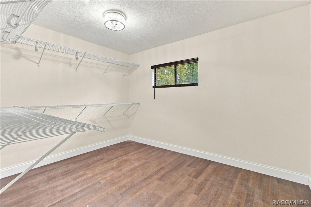 1025 SE 5th Avenue, Crystal River, FL 34429 1025 SE 5th Avenue, Crystal River, FL 34429