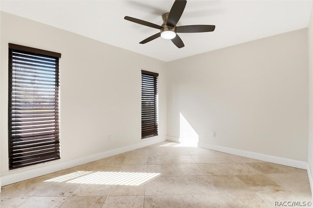 1025 SE 5th Avenue, Crystal River, FL 34429 1025 SE 5th Avenue, Crystal River, FL 34429