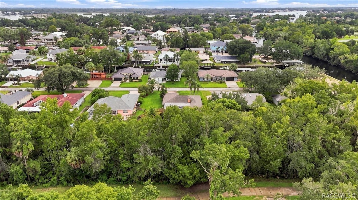 1025 SE 5th Avenue, Crystal River, FL 34429 1025 SE 5th Avenue, Crystal River, FL 34429