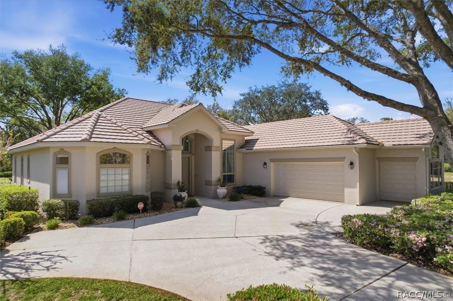 Property photo for 3156 N Caves Valley Path, Lecanto, FL