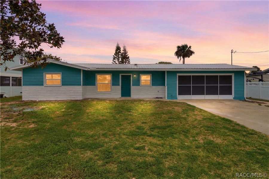Property photo for 1731 NW 20th Avenue, Crystal River, FL