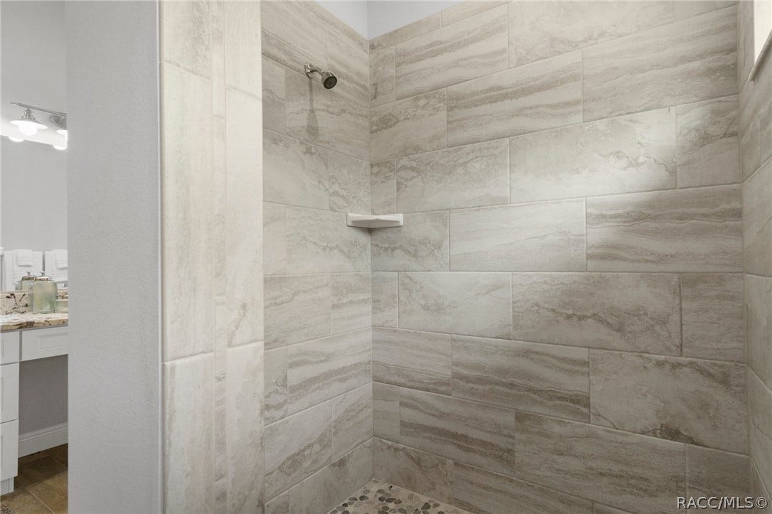 4464 N Elkcam Boulevard, Beverly Hills, FL 34465 4464 N Elkcam Boulevard, Beverly Hills, FL 34465