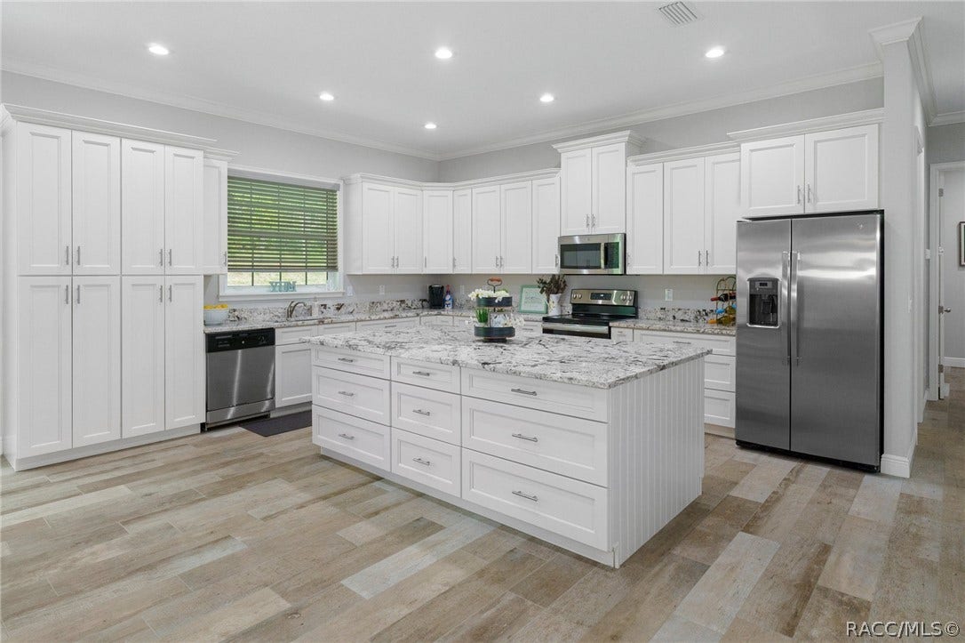 4464 N Elkcam Boulevard, Beverly Hills, FL 34465 4464 N Elkcam Boulevard, Beverly Hills, FL 34465