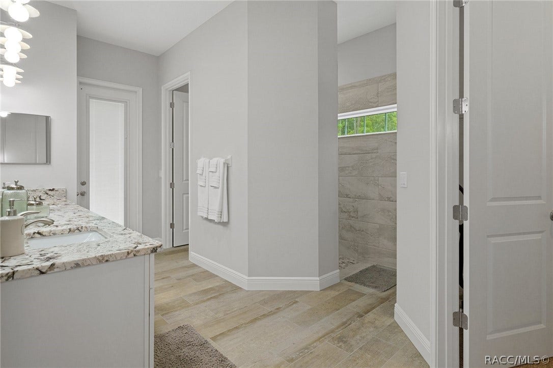 4464 N Elkcam Boulevard, Beverly Hills, FL 34465 4464 N Elkcam Boulevard, Beverly Hills, FL 34465