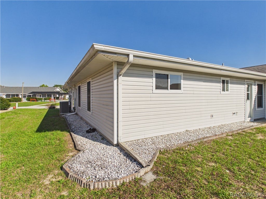 10482 S Clint Loop, Floral City, FL 34436 10482 S Clint Loop, Floral City, FL 34436