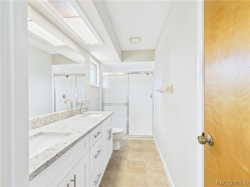 10482 S Clint Loop, Floral City, FL 34436 10482 S Clint Loop, Floral City, FL 34436