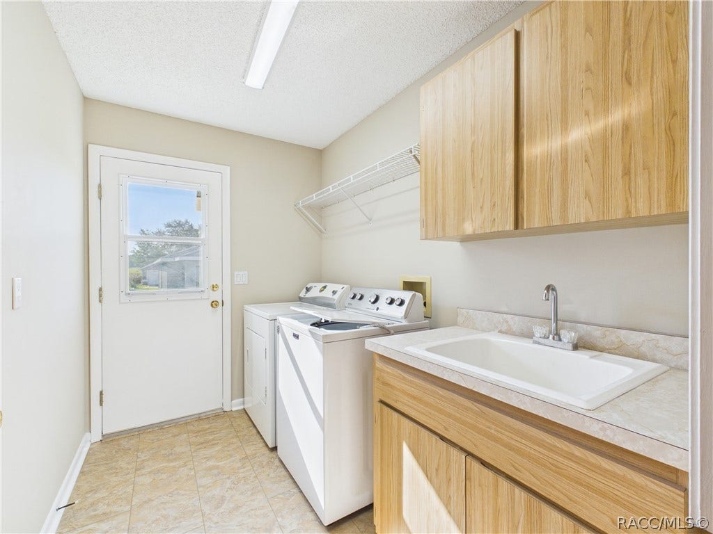 10482 S Clint Loop, Floral City, FL 34436 10482 S Clint Loop, Floral City, FL 34436