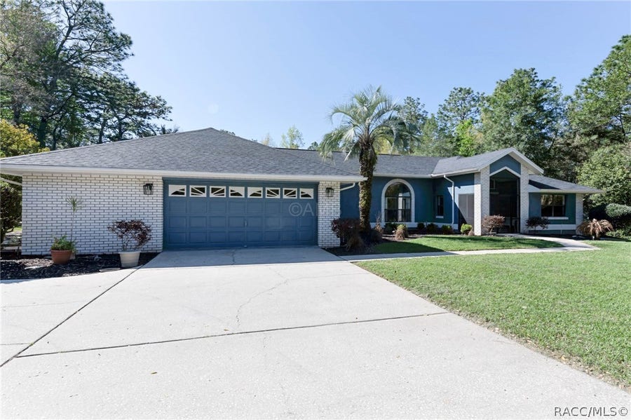 Property photo for 2298 W Pine Ridge Boulevard, Beverly Hills, FL