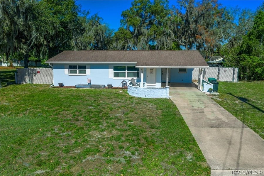 Property photo for 9205 E POINT O WOODS Drive, Inverness, FL