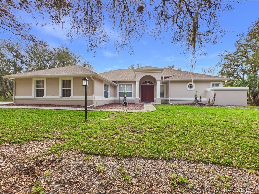 Property photo for 578 E Foresthill Place, Hernando, FL
