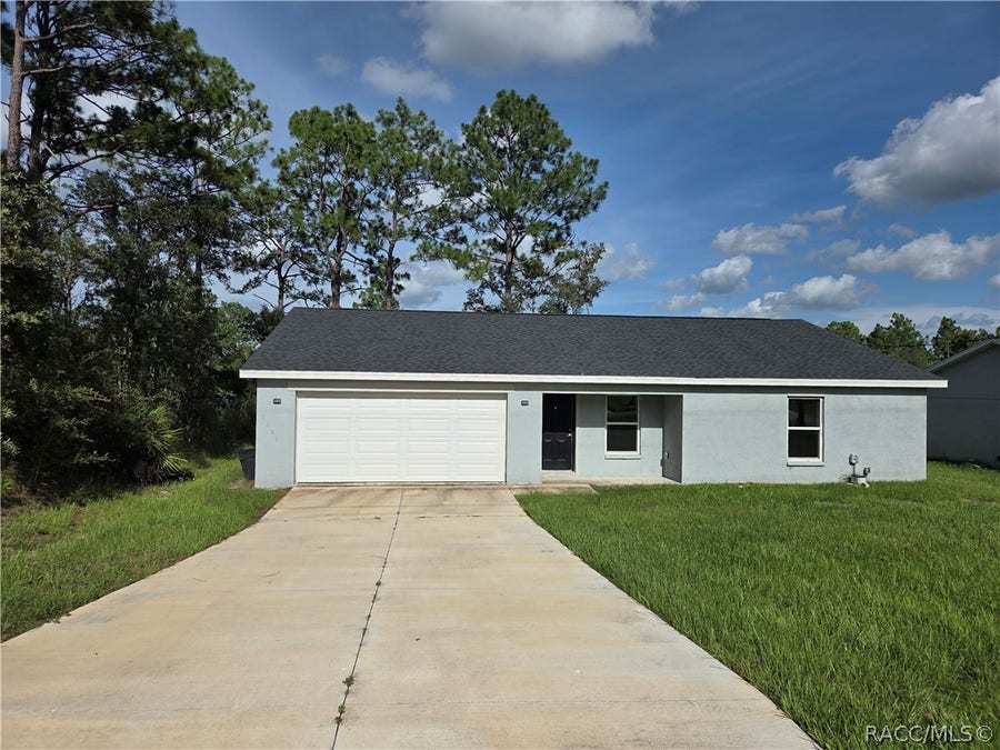 Property photo for 7061 N Outrigger Terrace, Dunnellon, FL