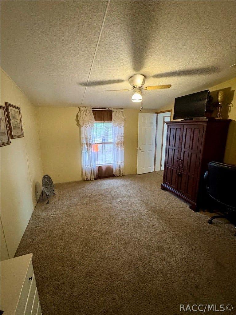 9909 N Northcut Avenue, Crystal River, FL 34428 9909 N Northcut Avenue, Crystal River, FL 34428